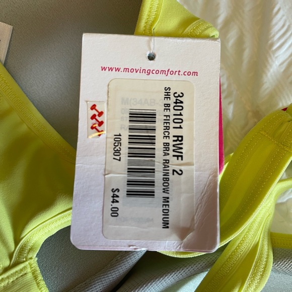 Moving Comfort Bra - Picture 3 of 3